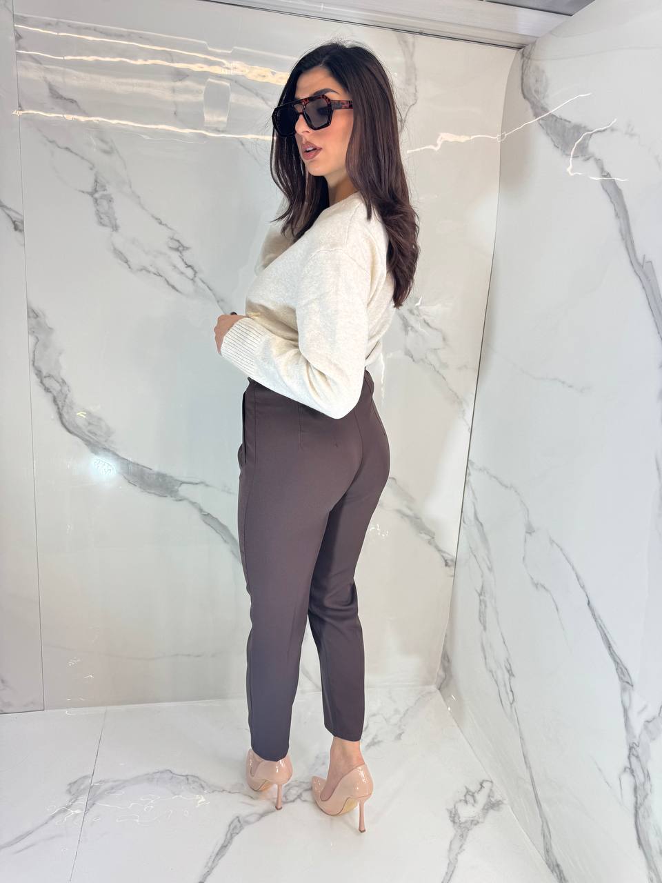Pantalone Model