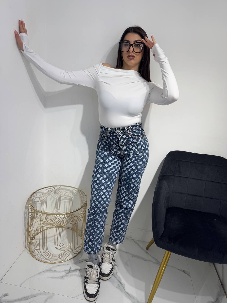 Jeans Different